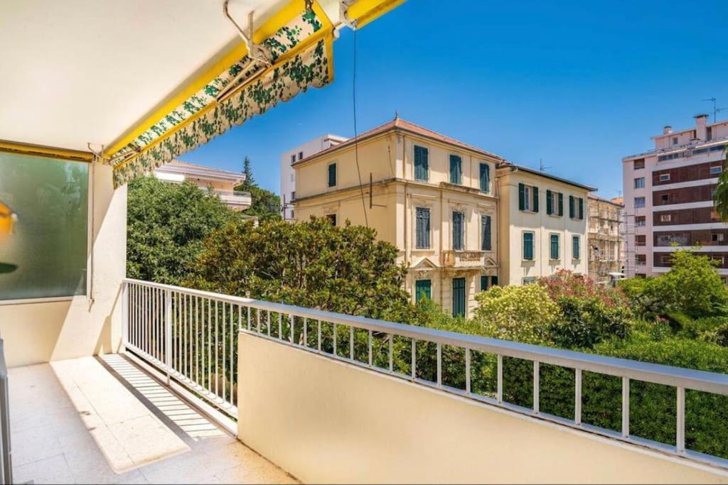 Appartement Centre Cannes Avec Parking Prive Gratuit Sur Place المظهر الخارجي الصورة